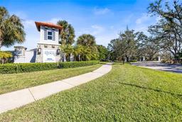 Picture of 7521 Ridgelake Circle, Bradenton, FL 34203