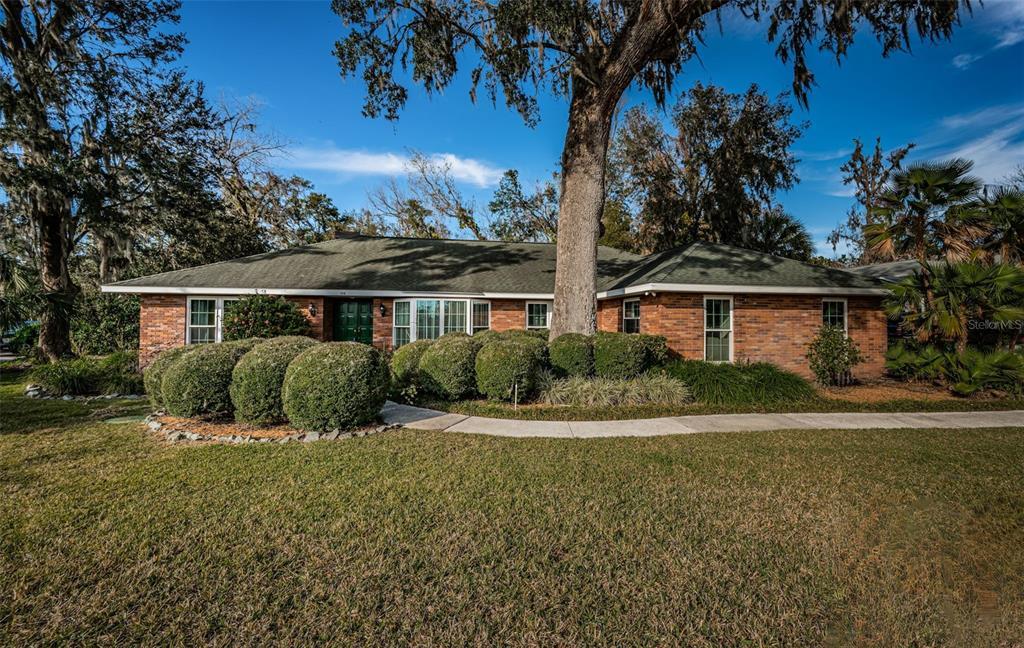 Picture of 118 Laurel Tree Way, Brandon, FL 33511