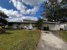 Picture of 8302 N Lois Avenue, Tampa, FL 33614