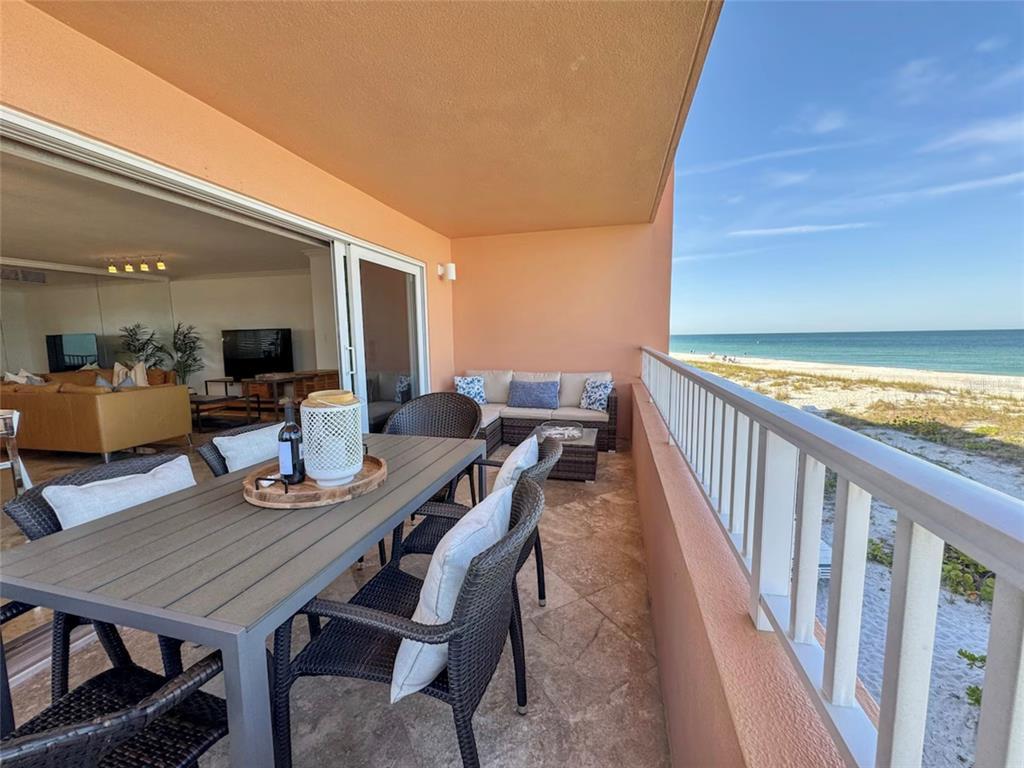 Picture of 1906 Gulf Drive N Unit 106, Bradenton Beach, FL 34217