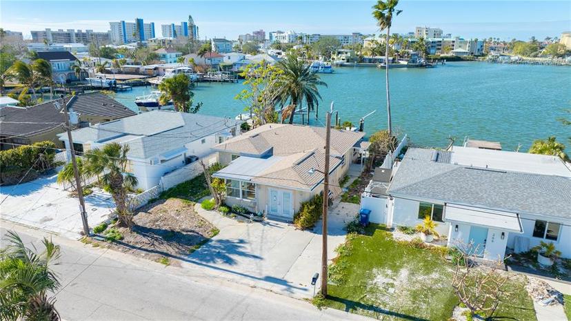 Picture of 256 145Th Avenue E, Madeira Beach FL 33708