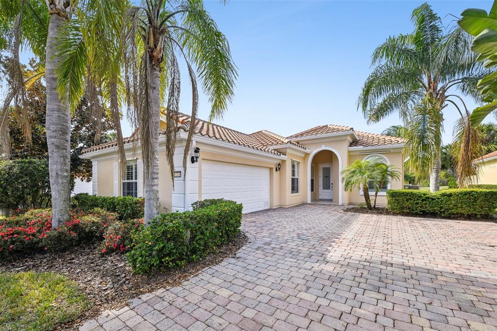 Picture of 12161 Obelia Lane, Orlando, FL 32827