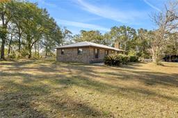 Picture of 938 SW Homestead Circle, Fort White, FL 32038