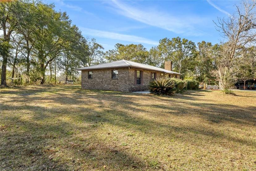 Picture of 938 SW Homestead Circle, Fort White FL 32038