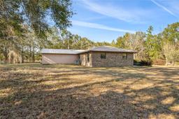 Picture of 938 SW Homestead Circle, Fort White, FL 32038