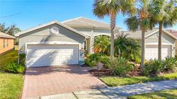 Picture of 15724 Aurora Lake Circle, Wimauma, FL 33598