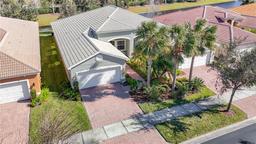 Picture of 15724 Aurora Lake Circle, Wimauma, FL 33598