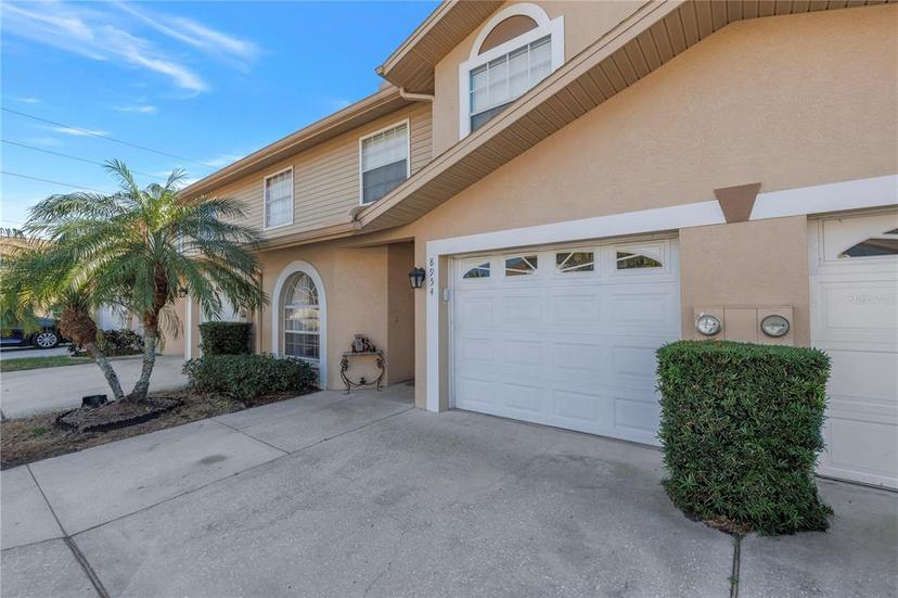 Picture of 8954 Antigua Drive, Seminole FL 33777