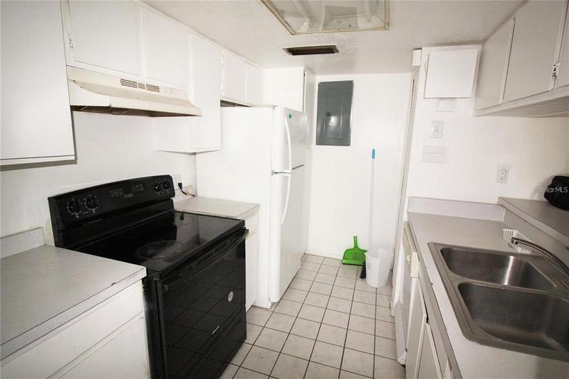 Picture of 2117 Lyme Bay Drive Unit 604, Orlando FL 32839