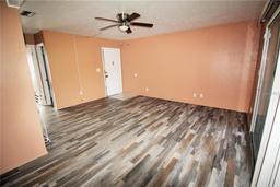 Picture of 2117 Lyme Bay Drive Unit 604, Orlando, FL 32839