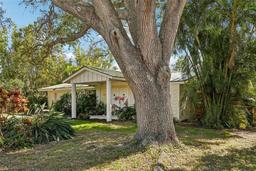 Picture of 626 46Th Street, Sarasota, FL 34234