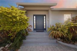 Picture of 2458 Whippoorwill Circle, Sarasota, FL 34231