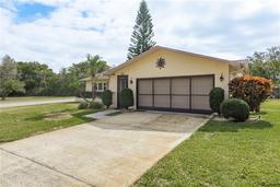 Picture of 102 Stafford Drive, Palm Harbor, FL 34684