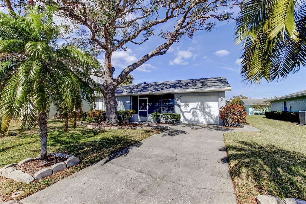 Picture of 4175 104 Avenue N, Clearwater, FL 33762