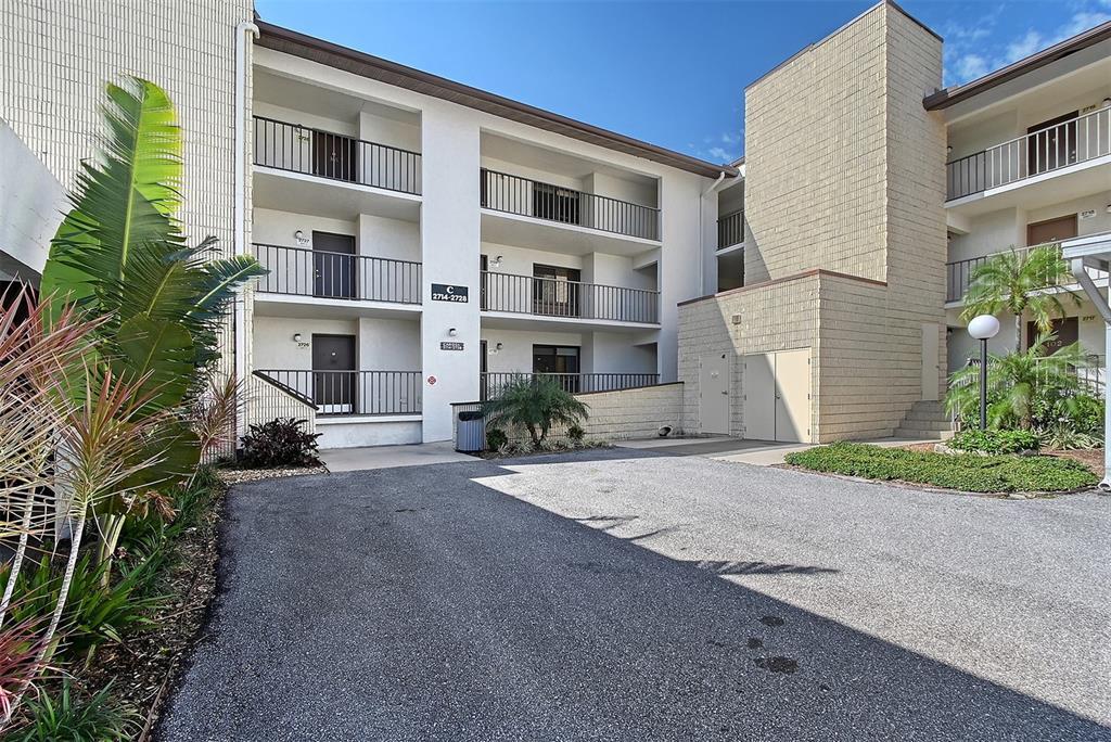 Picture of 2723 Orchid Oaks Drive Unit 104, Sarasota, FL 34239