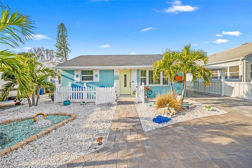 Picture of 421 77Th Avenue, St Pete Beach FL 33706