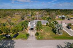 Picture of 208 Limpkin Ln, Frostproof, FL 33843