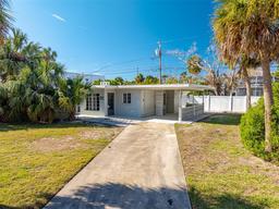 Picture of 812 Bohenia Circle N, Clearwater Beach, FL 33767