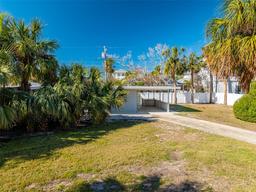 Picture of 812 Bohenia Circle N, Clearwater Beach, FL 33767