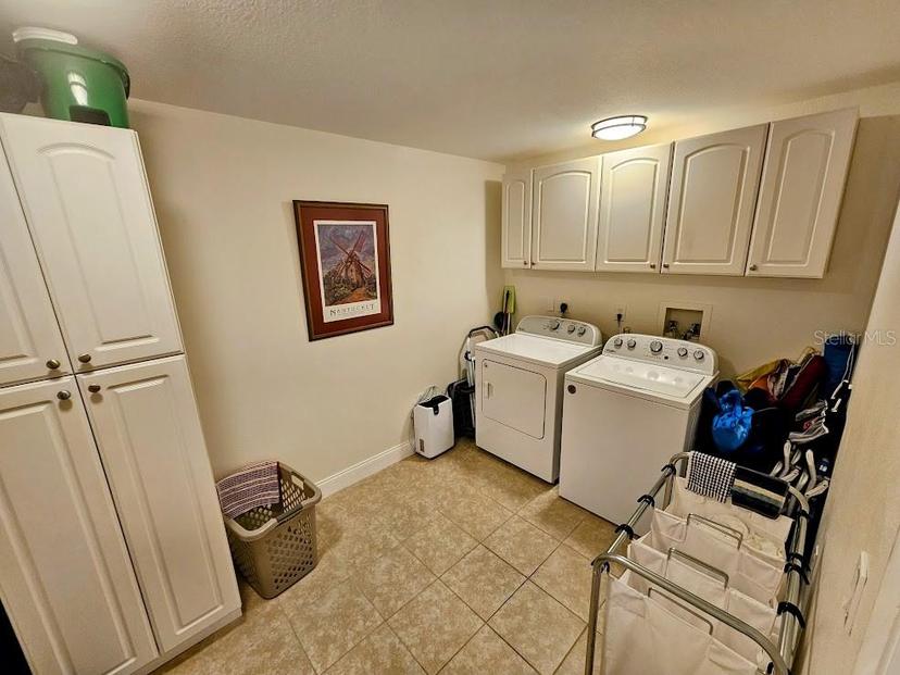 Picture of 6188 80Th Street N Unit 402, St Petersburg FL 33709