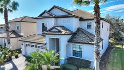 Picture of 1320 Moss Creek Ln, Davenport, FL 33836