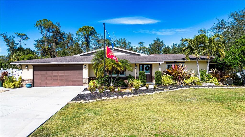 Picture of 4517 N Lake Drive, Sarasota, FL 34232