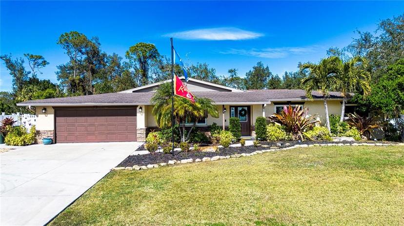 Picture of 4517 N Lake Drive, Sarasota FL 34232