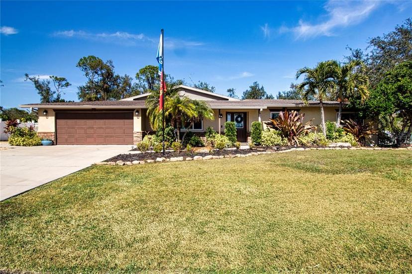 Picture of 4517 N Lake Drive, Sarasota FL 34232