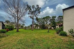 Picture of 647 White Pine Tree Road Unit 34, Venice, FL 34285