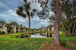 Picture of 647 White Pine Tree Road Unit 34, Venice, FL 34285