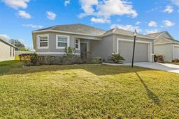 Picture of 6046 Eagle Pointe Drive, Lakeland, FL 33812