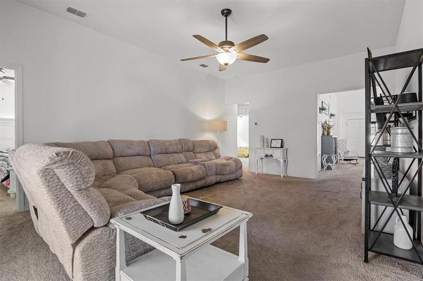 Picture of 6046 Eagle Pointe Drive, Lakeland FL 33812