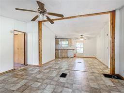 Picture of 17445 SE 11Th Street, Silver Springs, FL 34488