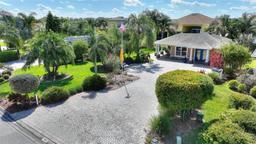 Picture of 751 Meandering Way, Polk City, FL 33868