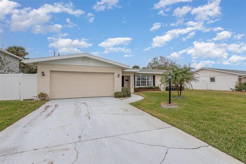 Picture of 191 Royal Dunes Circle, Ormond Beach FL 32176