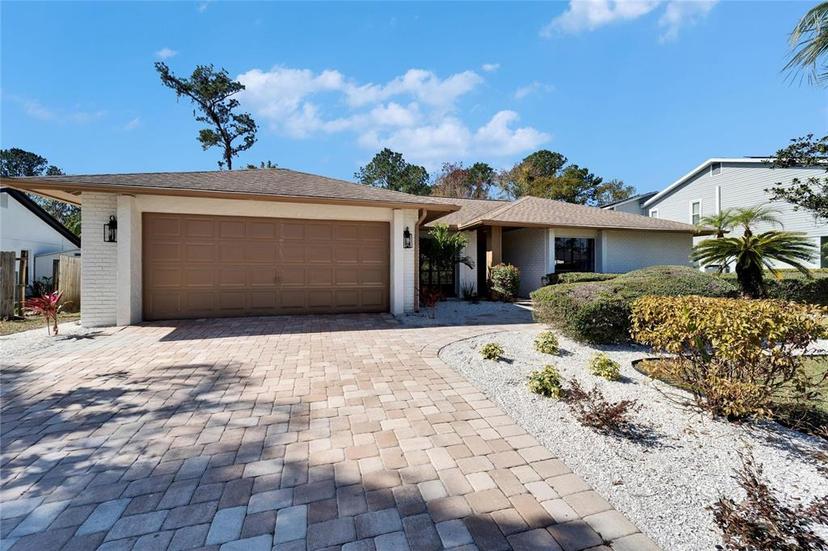 Picture of 3907 Kristin Place, Valrico FL 33596