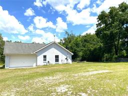 Picture of 3731 SE Highway 41, Morriston, FL 32668