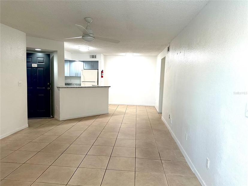 Picture of 4524 Commander Drive Unit 1613, Orlando FL 32822