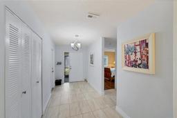 Picture of 2510 Lancaster Drive Unit 166, Sun City Center, FL 33573