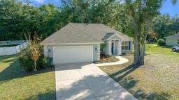 Picture of 302 Brookstone Lane, Fruitland Park, FL 34731