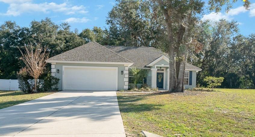 Picture of 302 Brookstone Lane, Fruitland Park, FL 34731