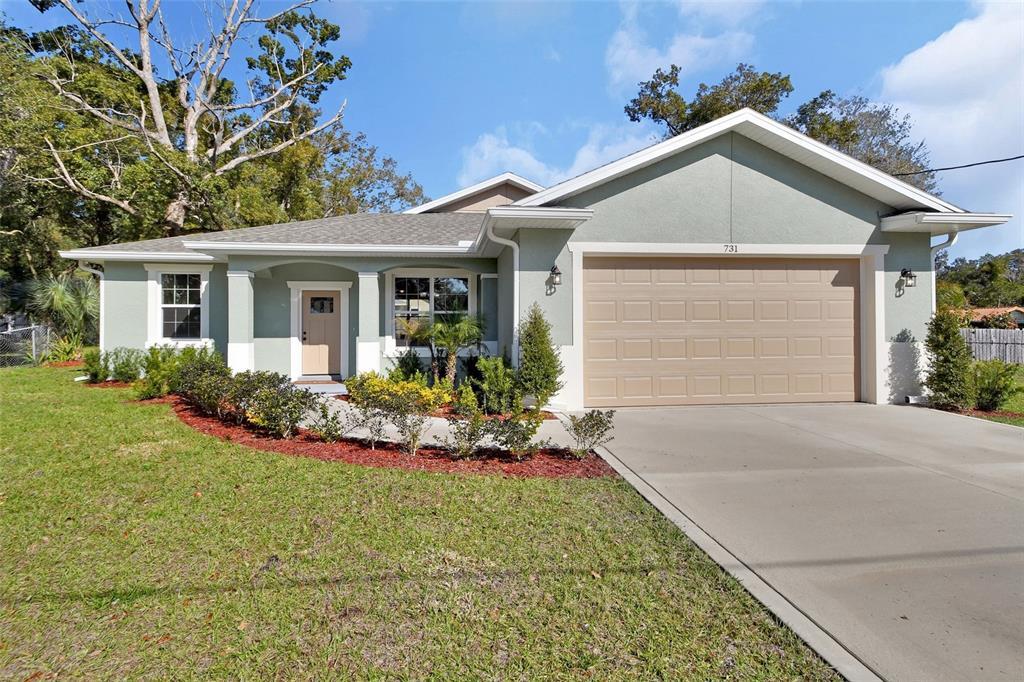 Picture of 731 E Cox Street, Deland, FL 32724