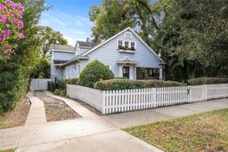 Picture of 810 E Central Boulevard, Orlando, FL 32801