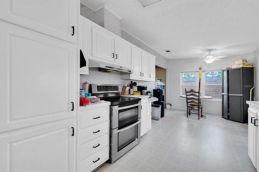 Picture of 275 Pelican Dr N, Oldsmar FL 34677