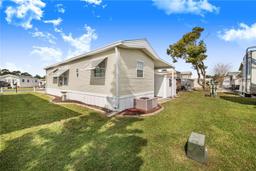 Picture of 228 Big Pine Avenue S, Frostproof, FL 33843