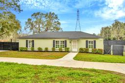 Picture of 8600 W Knights Griffin Road, Plant City, FL 33565