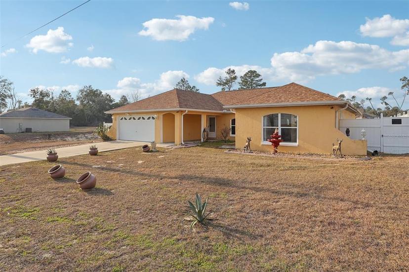 Picture of 2385 SW 159Th Lane, Ocala FL 34473