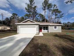 Picture of 11604 N Kenlake Circle, Dunnellon, FL 34434