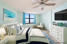 Picture of 1415 Ocean Shore Boulevard Unit H040, Ormond Beach, FL 32176