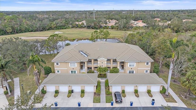 Picture of 6334 Grand Oak Circle Unit 201, Bradenton FL 34203